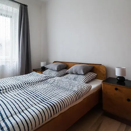 Na Dobro-druznem Statku